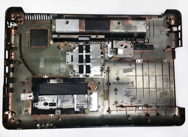 Нижняя часть корпуса, поддон ноутбука HP Presario CQ60, 496825-001