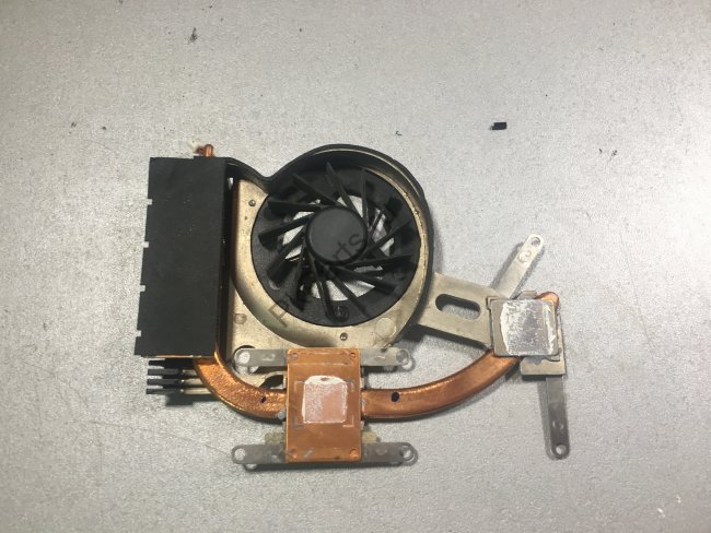 Вентилятор с термотрубкой для ноутбука Toshiba Satellite U300-153