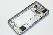 Средняя часть корпуса на Samsung G800 серебро оригинал